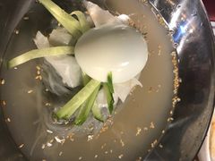 -江南猪肉商会无限续吃(弘大店)
