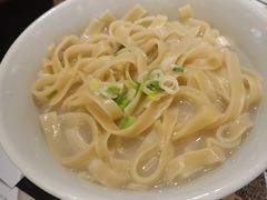 鱼汤手擀面-南京大牌档(济南万象城店)