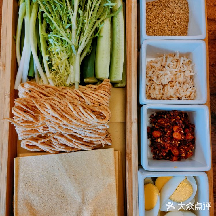 🚗驱车20公里、只为这一盘临沂炒鸡‼️