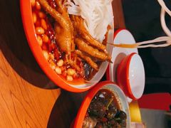 -老闵田螺馆·南昌市井菜·特色小吃(总店)