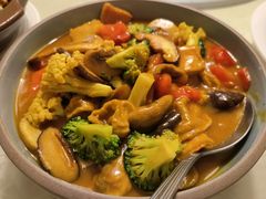 -垚慈居素食(华发新城店)