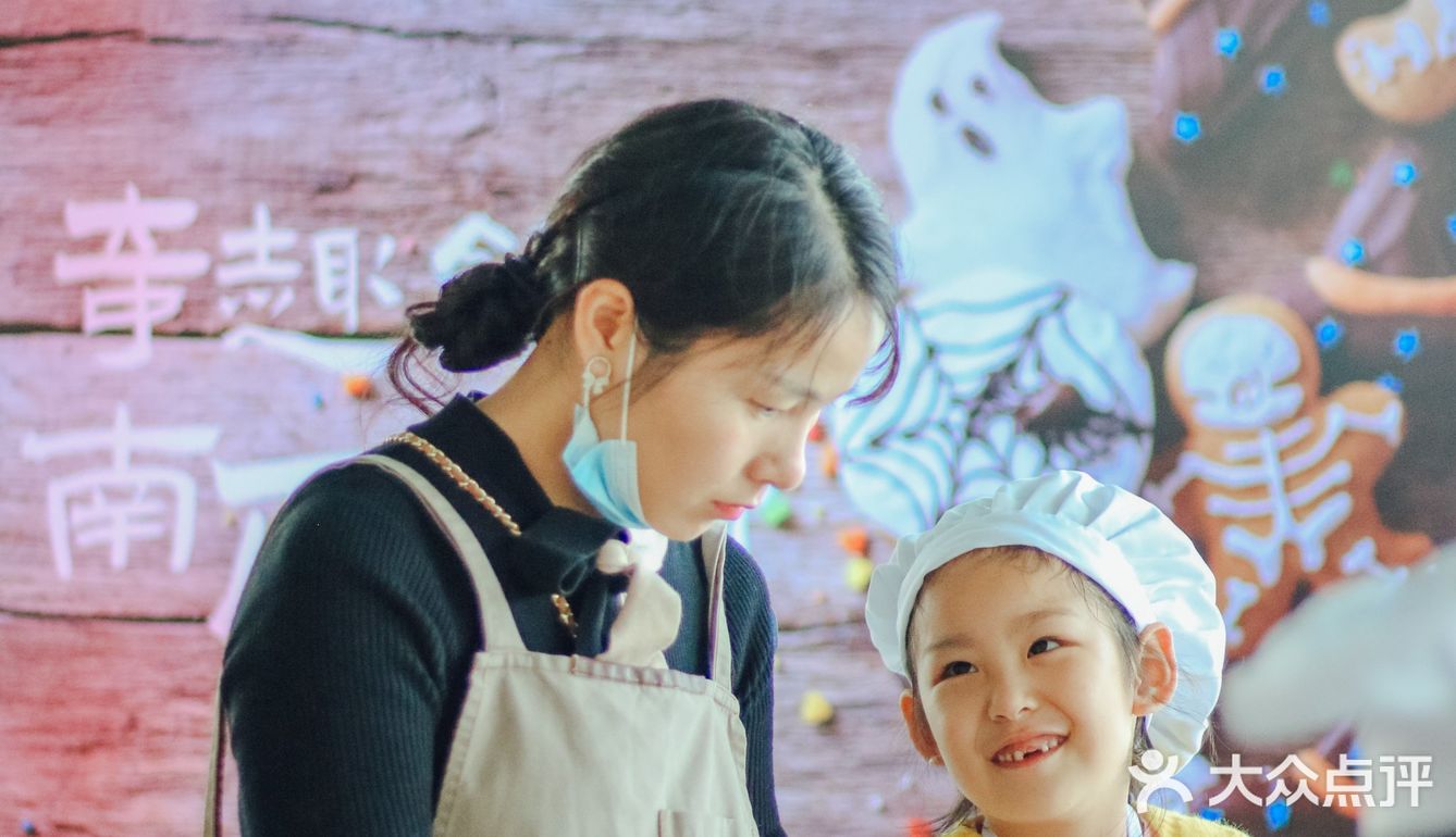 做一个好奇南瓜灯过万圣节啦🎃
