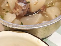 萝卜筒子骨汤-彭耕记猪油炒小菜(吉联mall店)