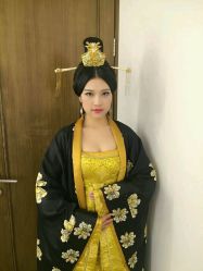 -盘子女人坊生日照·摄影馆(华强店)