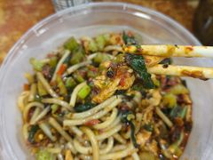 -玲玲米粉·新疆现炒米粉(大十字总店)