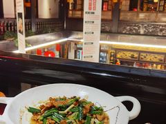 -蔼若春.传承三十年云南菜(金碧公园店)
