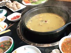 -野菌皇海景野生菌火锅(滨海大道店)
