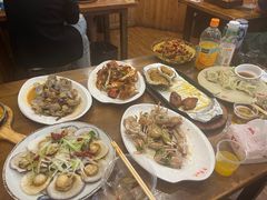 -老东镇啤酒屋海鲜加工·蒸汽海鲜·海鲜烧烤(台东店)