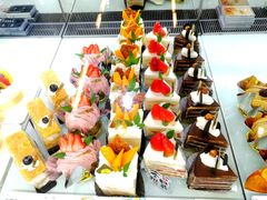 -卷心卷意·轻甜蛋糕(新光天地店)