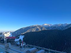 -丝绸之路山地度假区滑雪场