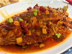 干烧黄鱼-华天二友居肉饼(宫门口店)