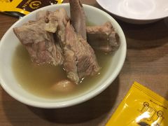 -松發肉骨茶(牛车水店)