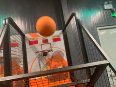 -极限PLAY运动娱乐新世界·团建派对潮玩休闲馆·室内蹦极高空游乐园