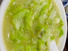 清炒丝瓜-红色湘菜馆(春风店)