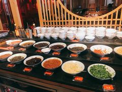 自助调料区-老版火锅(半坡店)