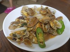 酱爆花甲-美食店(华贵路店)