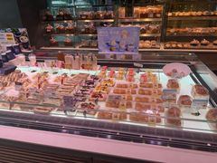 -巴黎贝甜(大宁国际商业广场店)