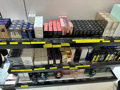 -日上免税店(三径路t3店)