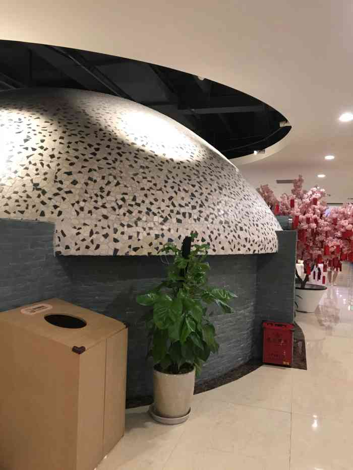 汤连得(118广场店)-"有活动,99元三张票,全家一起过个周末,.