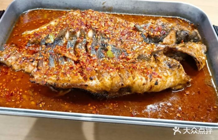 鱼酷活力烤鱼(乐宾百货店)油泼香辣清江鱼图片