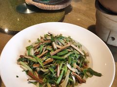 -吴越荣记苏州菜·松鼠桂鱼100%活鱼现做(斜塘老街店)