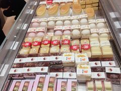 -Bread Talk 面包新语(荟聚店)