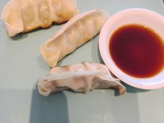 -必胜客(证大大拇指店)