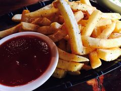 -MARU玛露音乐餐厅(大学路店)