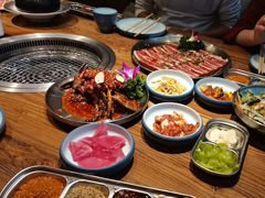 -明洞阿姨·韩式酱蟹烤肉·创意料理(三元桥店)