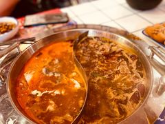 -贤合庄卤味火锅(济南泉城路店)