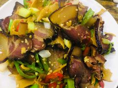 腊肉炒竹笋-文杰餐馆(南洪时尚风情街店)