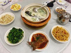 -天乐农家鱼头王(天目湖店)