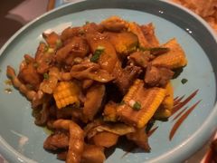 压锅大丰收-95号酱骨·一块豆腐(展春园西路店)