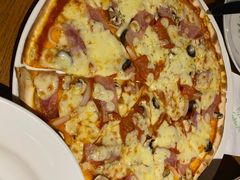 -JINNS锦时 steak&pizza(浸信会礼拜堂旧址店)