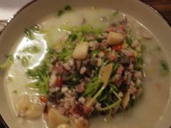 -胡桃里音乐餐厅(陶溪川店)(川湘赣菜·世界百大酒庄直供红酒·音乐表演)