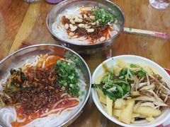 -再回首鸡肉米线(人民路一店)
