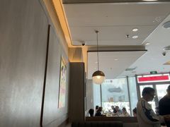 -必胜客(尹山湖歌林公园店)