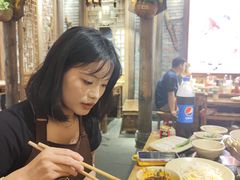 -蜀大侠火锅(建设路第五大道店)