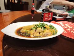 -魏铭鱼头捞饭(晋阳路店)