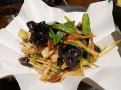 -十二舍·湯物素煮(江泰潤政店)