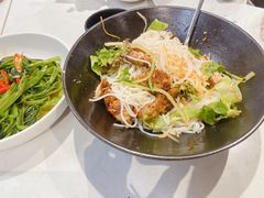 -美奈小馆·越南料理(中航城君尚购物中心店)
