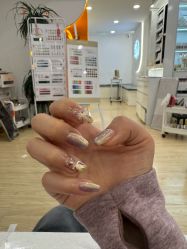 -斯馨·健康美甲美睫