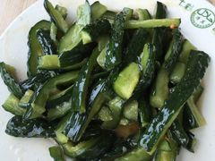 酸辣黄瓜条-清真永恒华威肉饼(潘家园店)