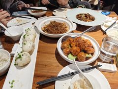 -金枝玉叶上海人家食府(三里河店)