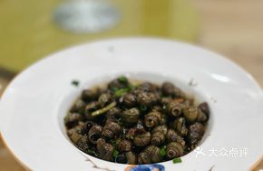 Home-style Snail Dish