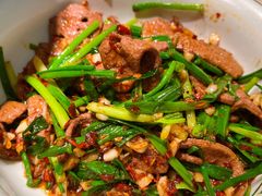 -费大厨辣椒炒肉(黄兴中心广场店)