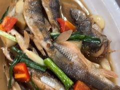 -芦茨金富饭庄·25年老字号·专做稻草鸡