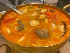 海鲜冬阴功汤-CHINCHIN 青青·泰国料理(万象食家店)