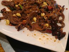 -都江堰石锅鱼