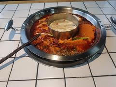 -瓜西西重庆火锅(花溪店)